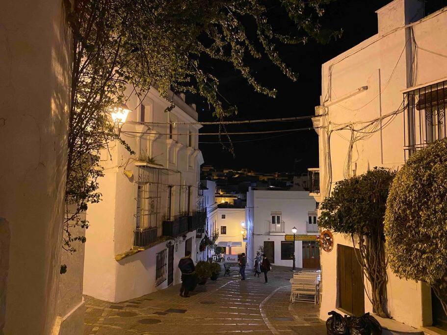 فيلا Casa Galeria La Retinta مْبيخير ذي لا فرونتيرا المظهر الخارجي الصورة