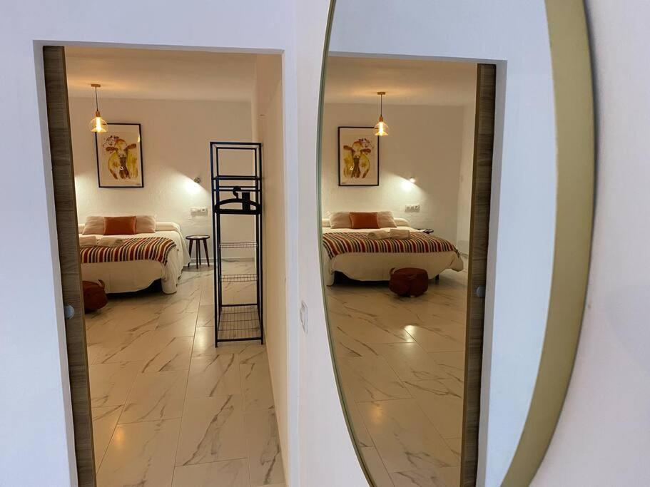 فيلا Casa Galeria La Retinta مْبيخير ذي لا فرونتيرا المظهر الخارجي الصورة